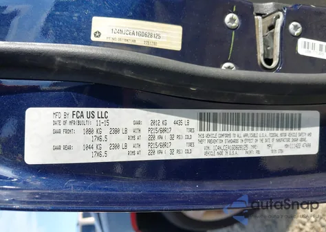 2016 Jeep Compass Latitude из США, поврежденный, VIN 1C4NJCEA1GD628125